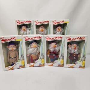 Disney Snow White And Seven Dwarfs by Bikin NIB Gumpy Doc Sleepy Bashful Happy